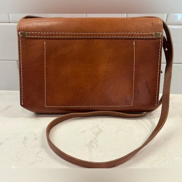 Madewell Leather Crossbody Bag in Cognac Brown - Picture 3 of 8